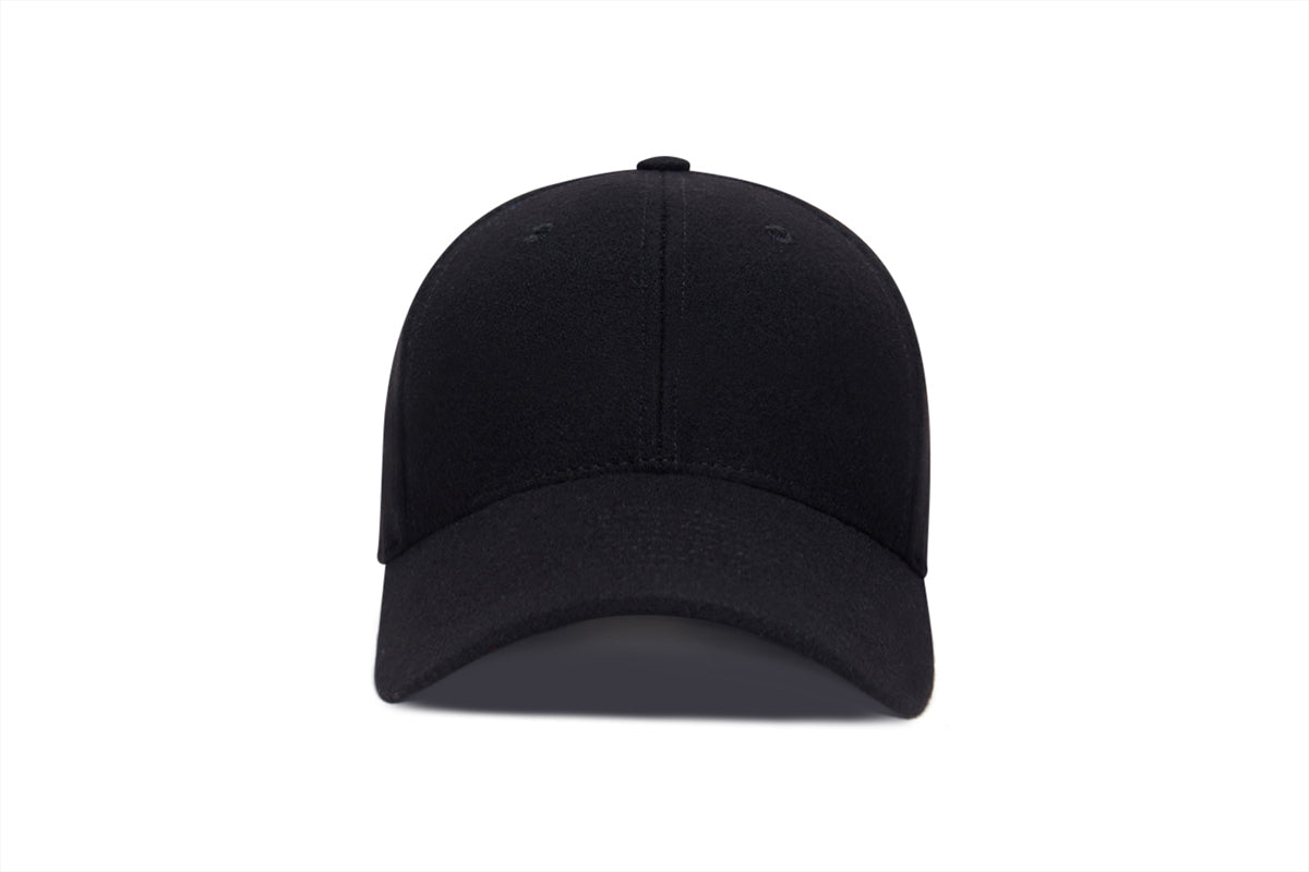 Clean Black Snapback Curved Wool