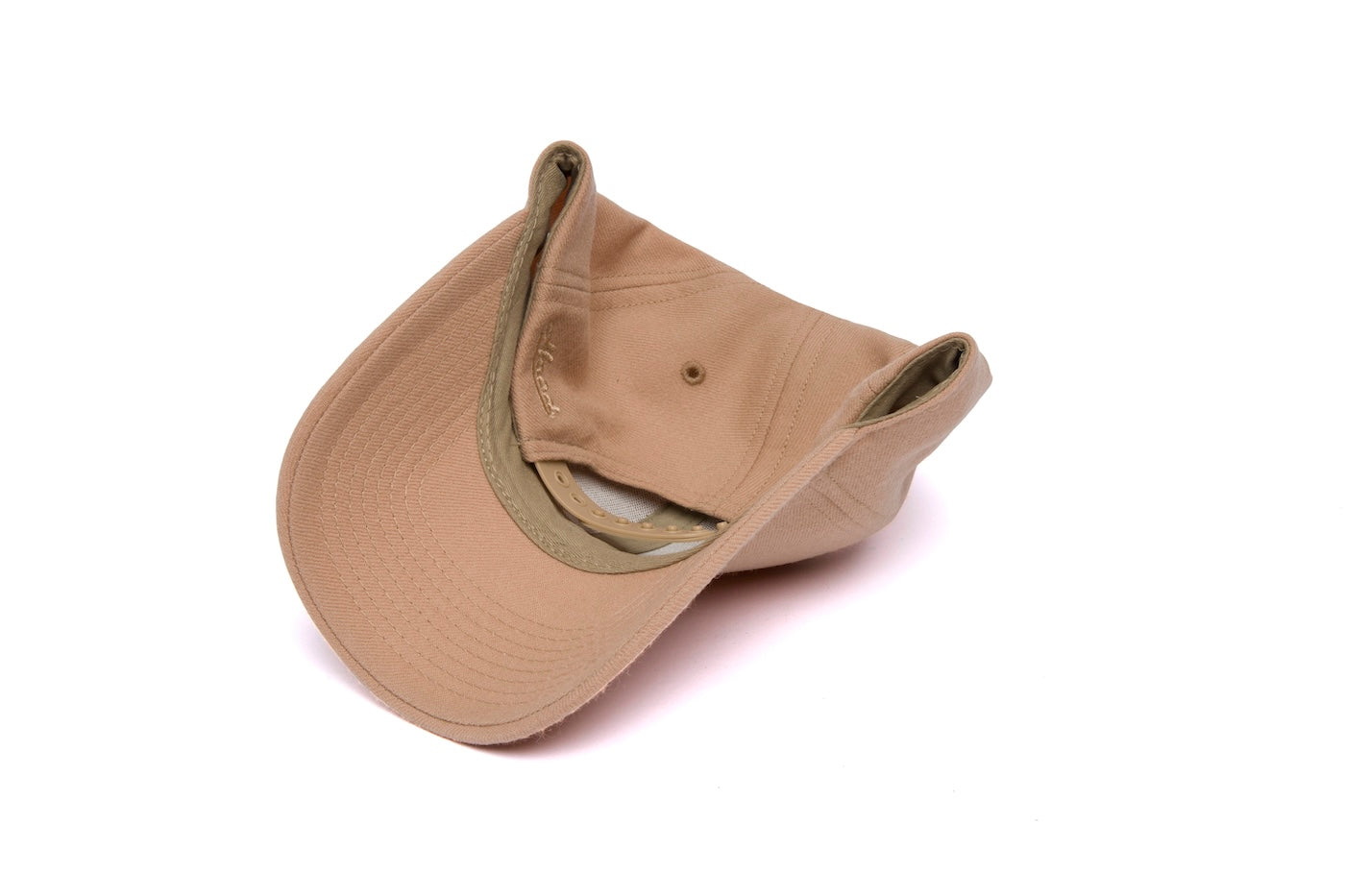 Clean Camel Snapback Curved Wool