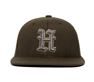 Ligature “H” 3D wool baseball cap