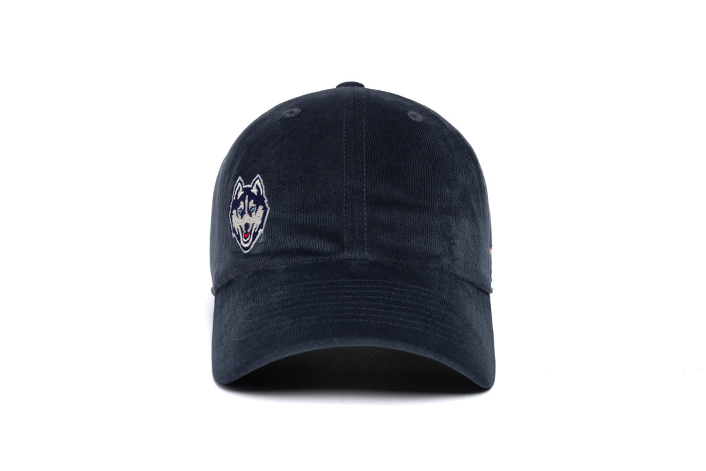 UCONN Offset Logo Chain 21-Wale Cord Dad