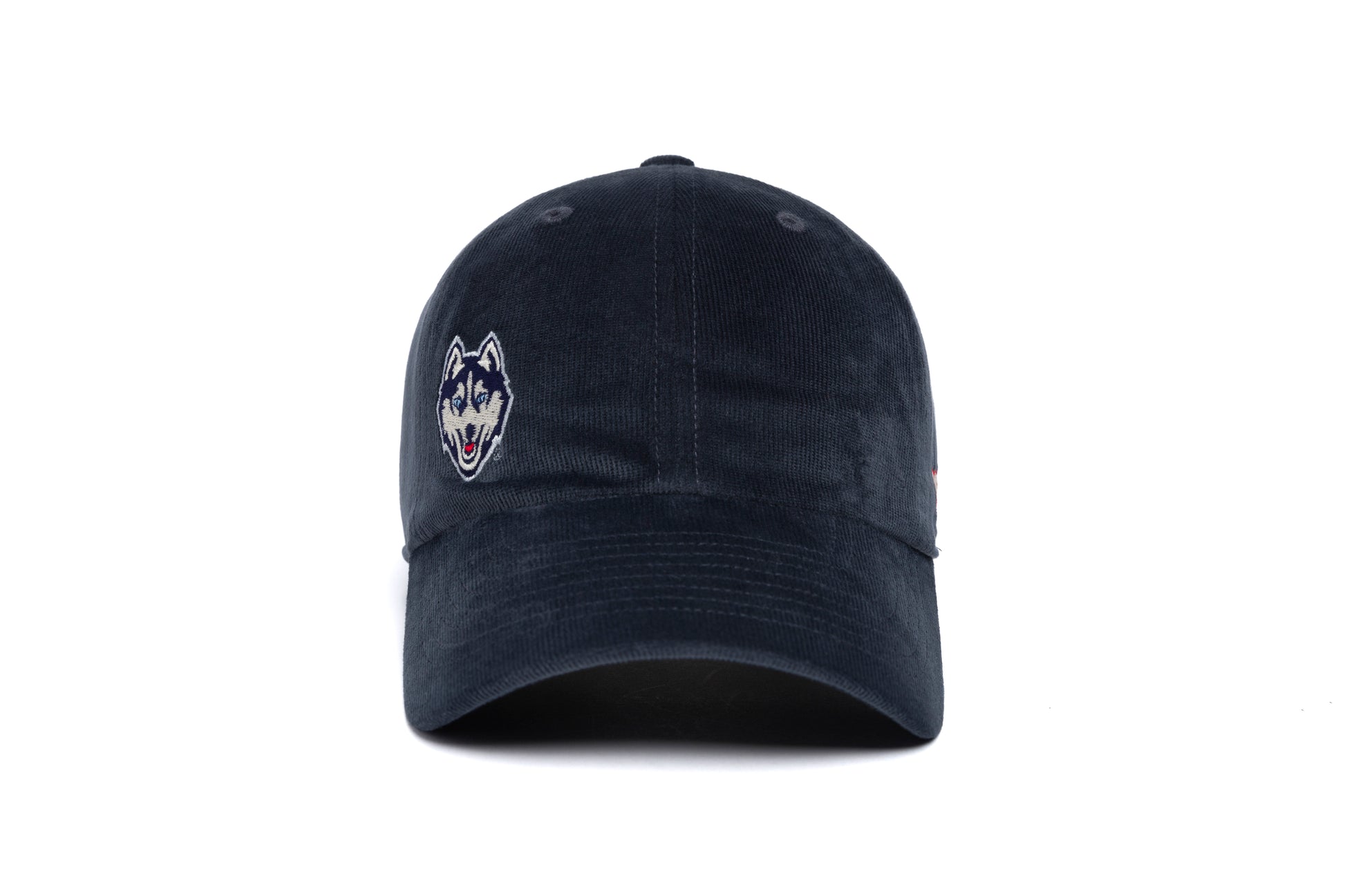 UCONN Offset Logo Chain 21-Wale Cord Dad