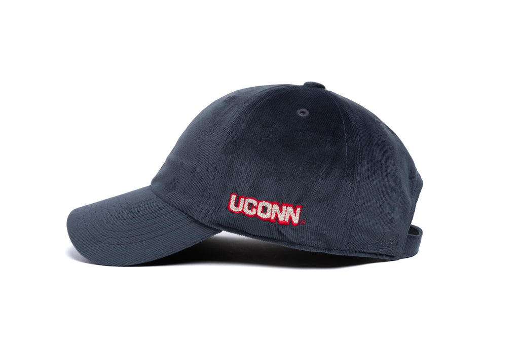 UCONN Offset Logo Chain 21-Wale Cord Dad