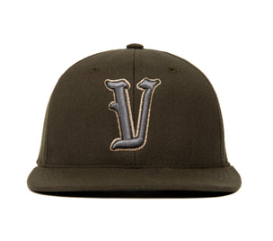 Ligature “V” 3D wool baseball cap